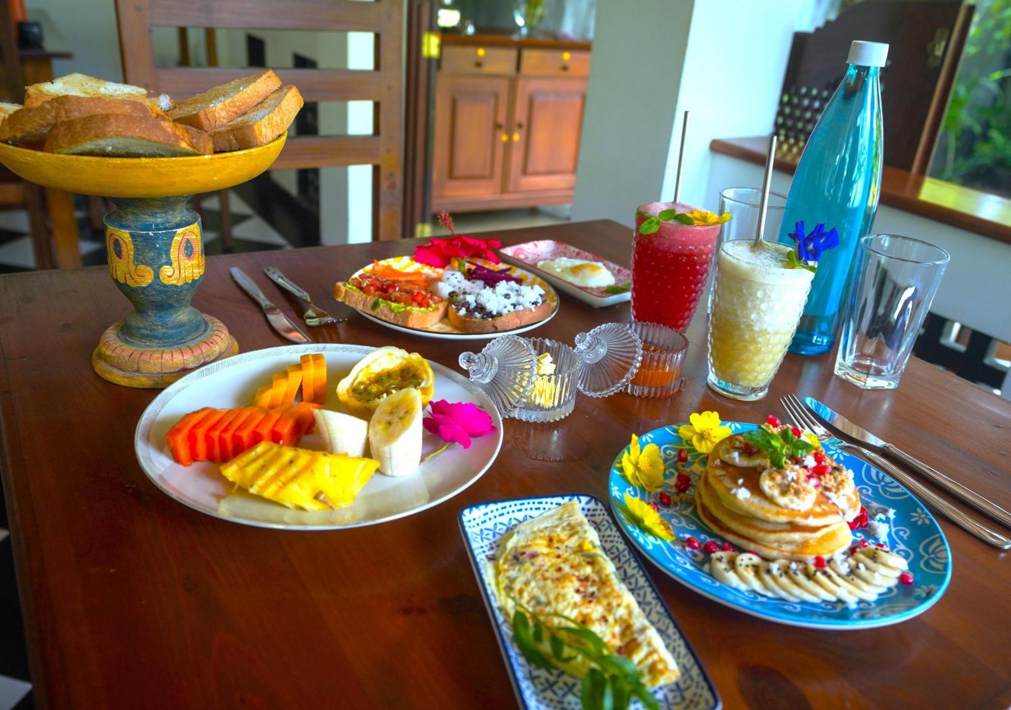 Casa Tharin Madiha Bed & Breakfast Matara Ngoại thất bức ảnh