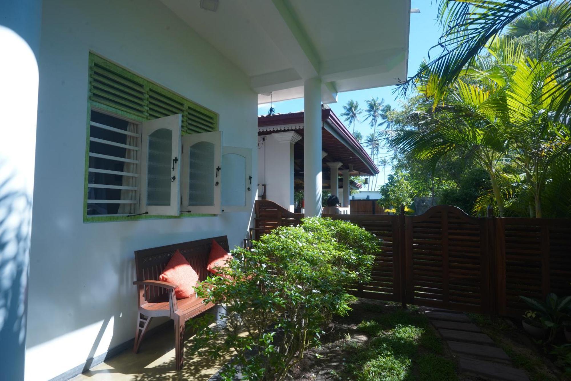 Casa Tharin Madiha Bed & Breakfast Matara Ngoại thất bức ảnh